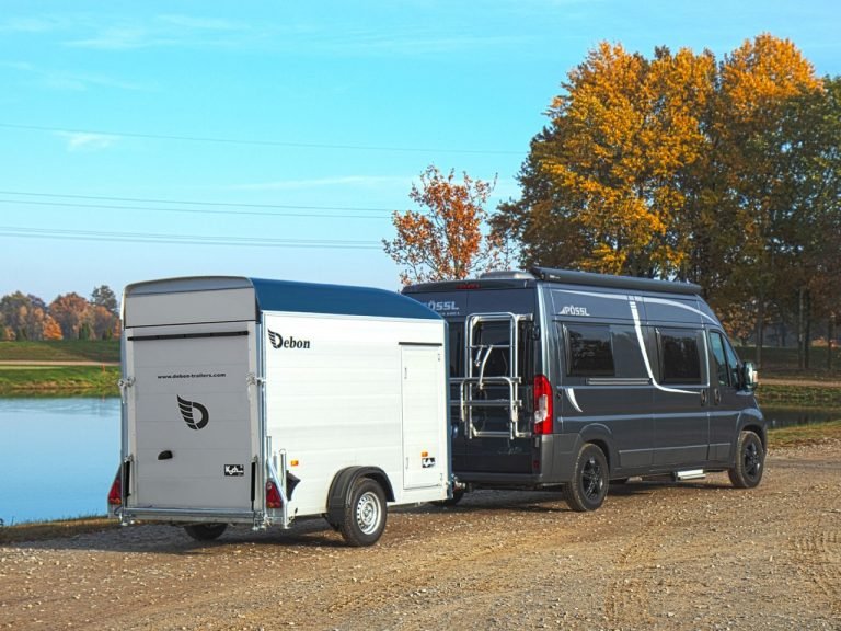 Debon Kofferanhänger Cargo H:190cm 1,3t|Alu, Polybug|Tür|blau-Neu – Bild 2
