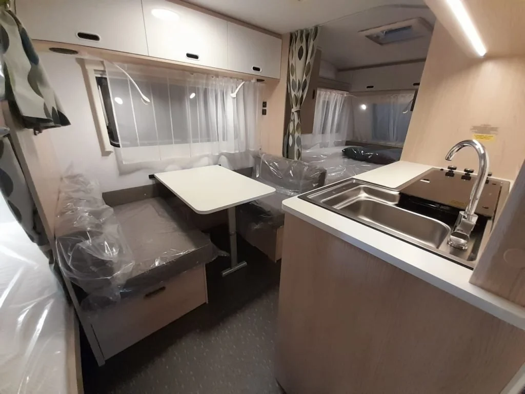 ADRIA AVIVA 472 PK Wohnwagen – Bild 8