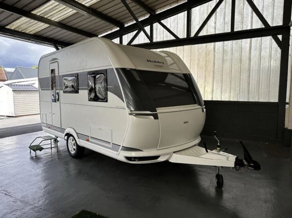 Wohnwagen Hobby auf Tour 390 SF – Bild 6