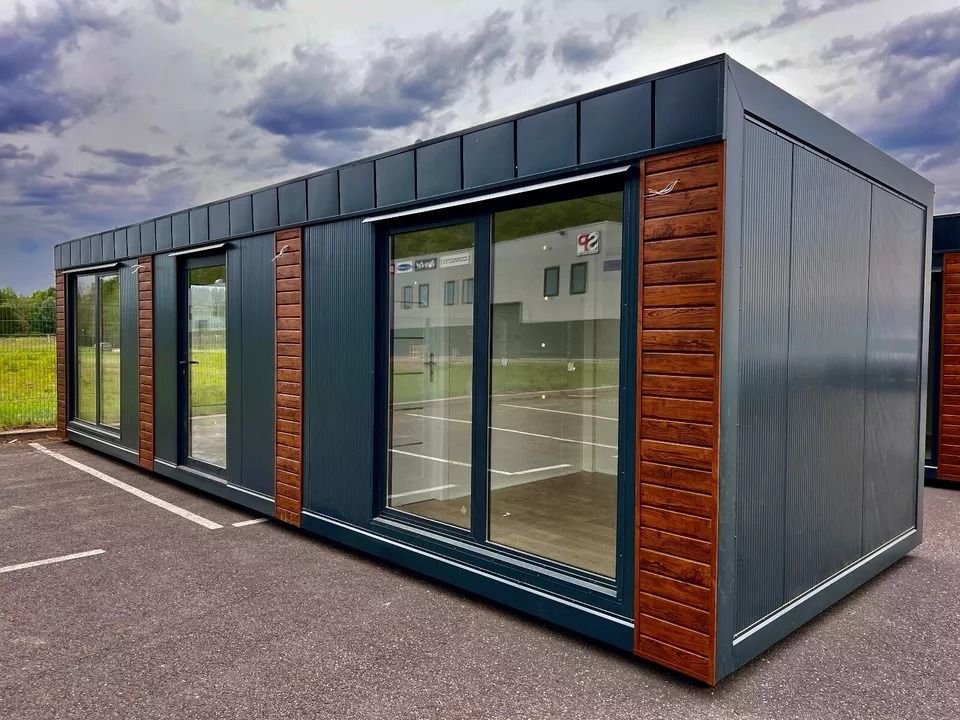 40-Fuß Wohncontainer 12 m mit Glasfront – bewohnbar
